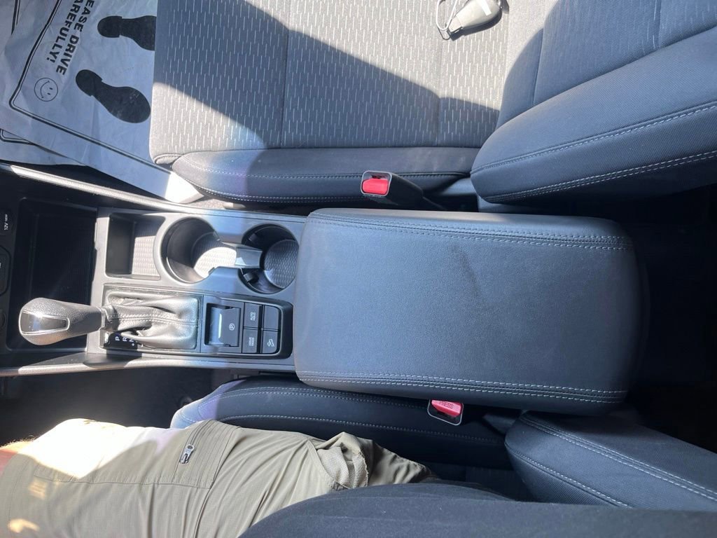 Used 2019 Aqua Blue Hyundai Value image 20