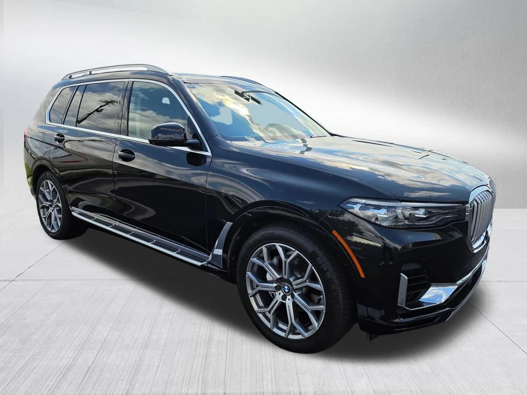 Used 2020 Black BMW xDrive40i image 3