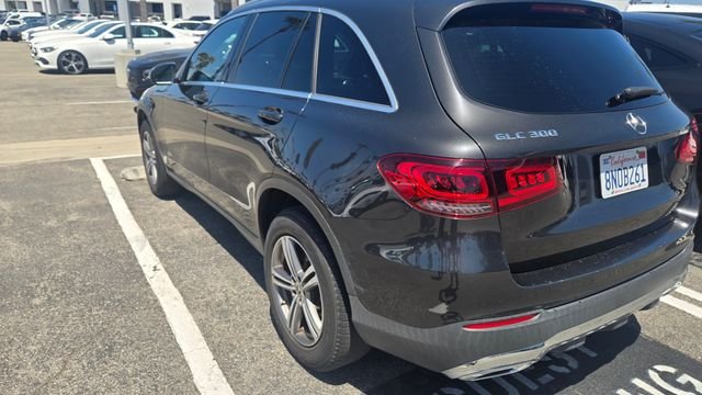 Used 2020 Gray Mercedes-Benz GLC 300 image 4