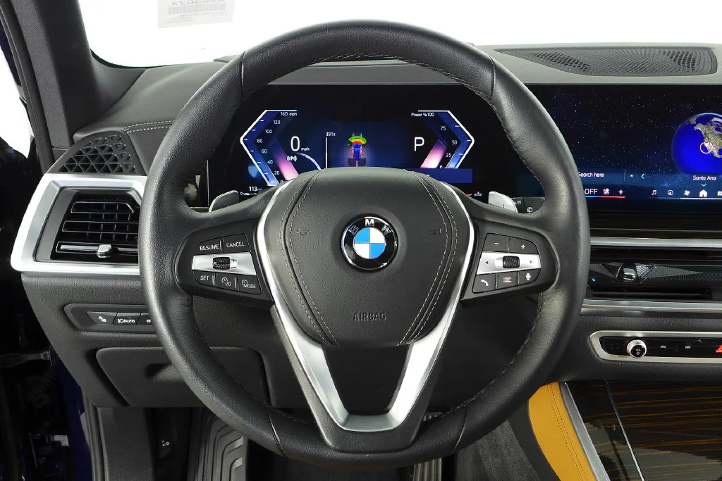 Used 2026 Blue BMW xDrive40i image 27