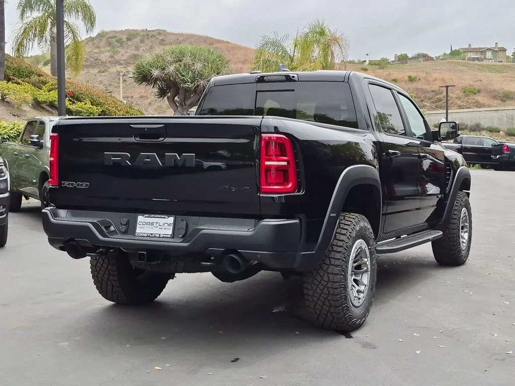 New 2026 Diamond Black Crystal Pearl-Coat Exterior Paint RAM RHO image 4