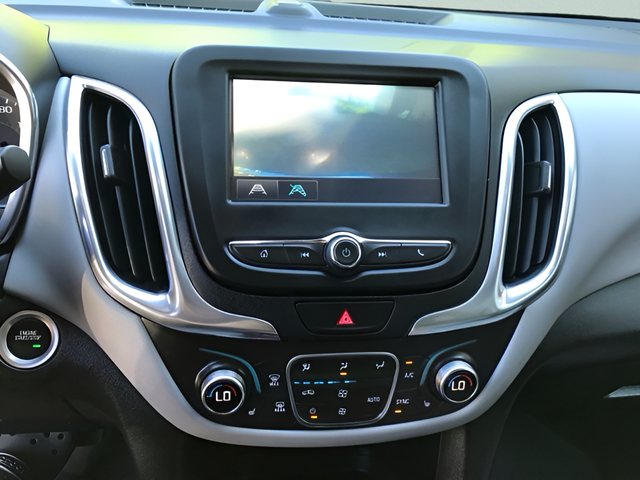 Used 2018 Blue Chevrolet LT image 17
