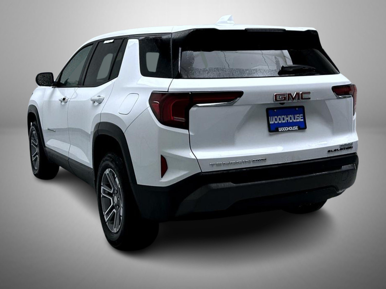 Used 2026 White GMC Elevation image 7