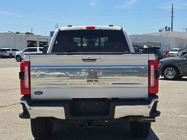 Used 2024 White Ford King Ranch image 4