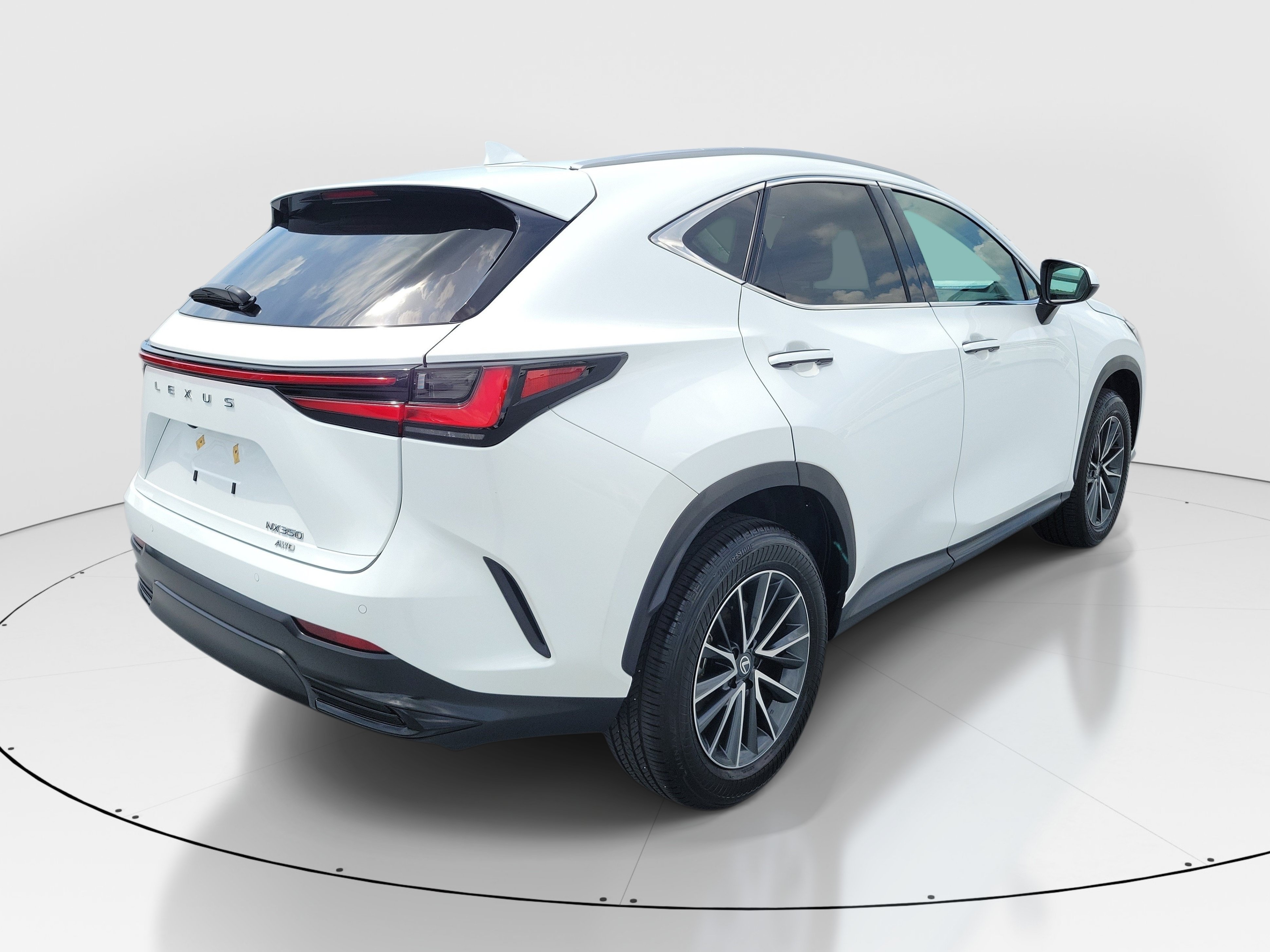 Used 2026 Ultra White Lexus NX 350 Premium image 6