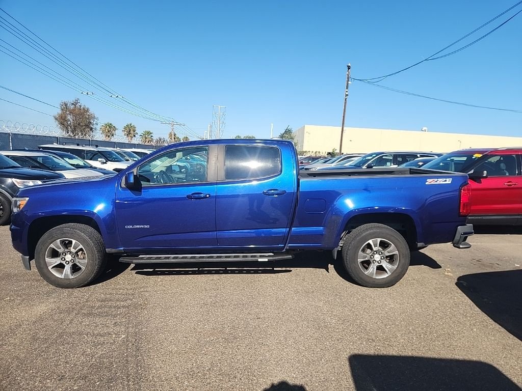 Used 2016 Laser Blue Chevrolet Z71 image 10