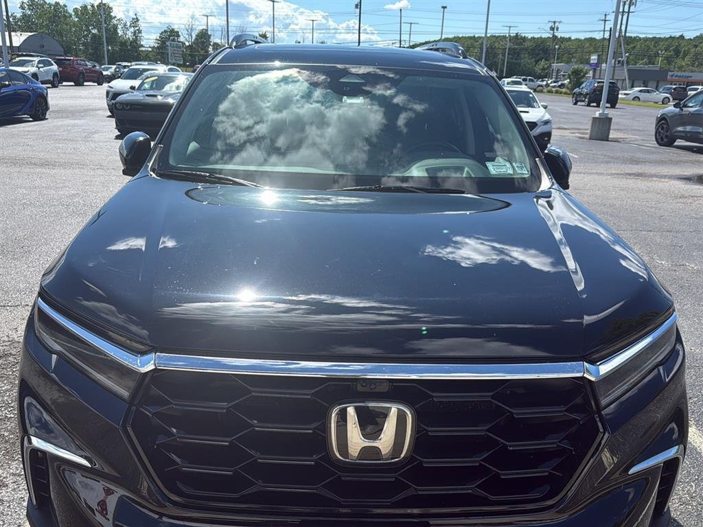 Used 2023 Crystal Black Pearl Honda Elite image 2