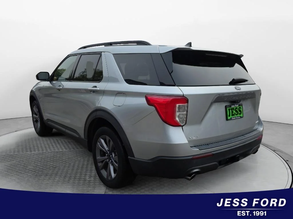 2022 Ford Explorer XLT - Photo 3