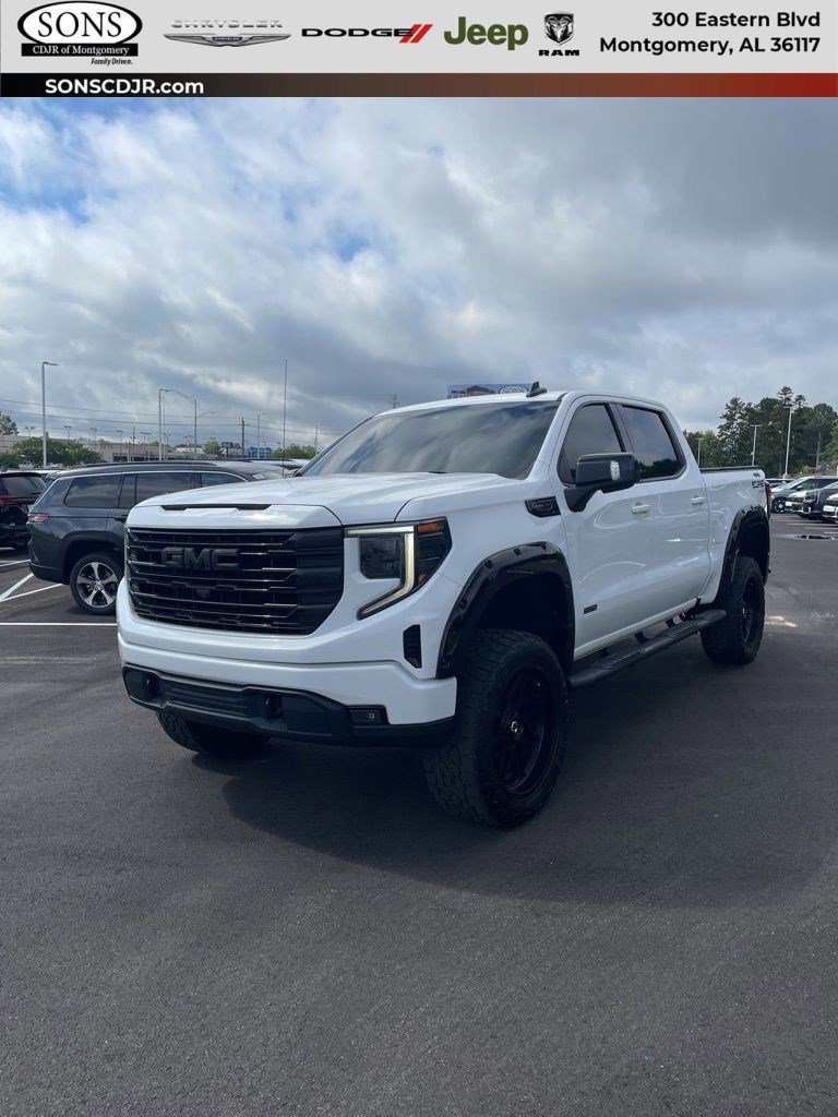 2022 GMC Sierra 4WD Crew Cab Short Box Elevation's photo