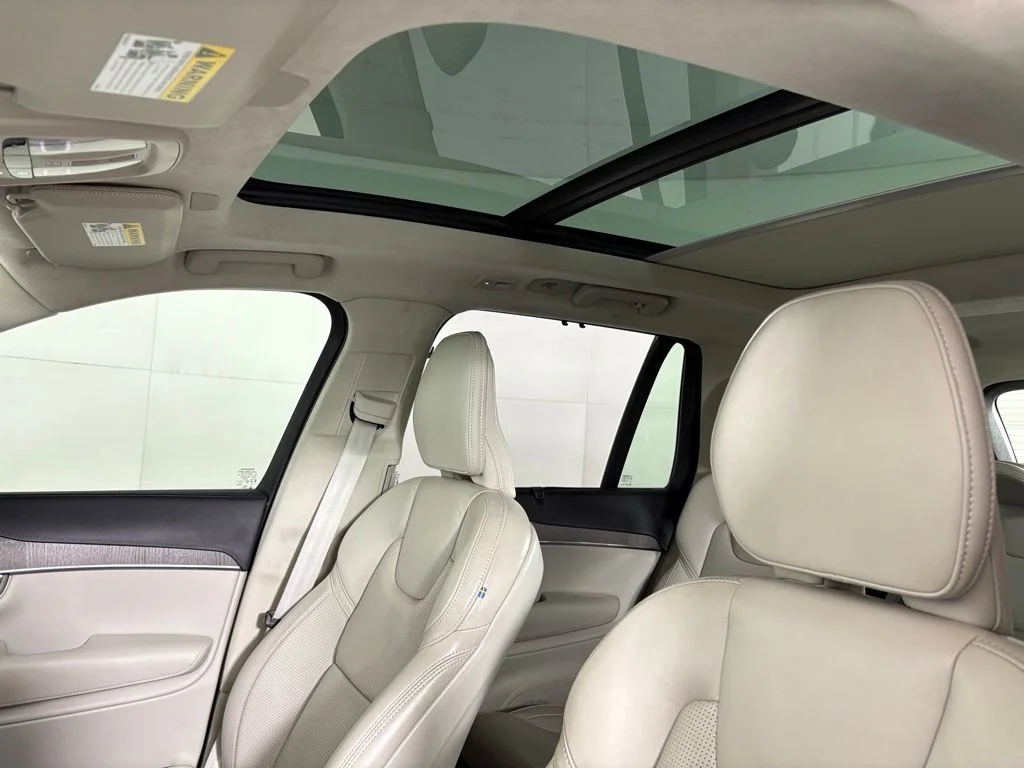 Used 2023 Crystal White Volvo Ultimate image 17