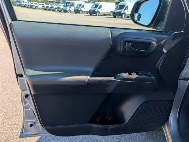 Used 2019 Silver Toyota SR image 10