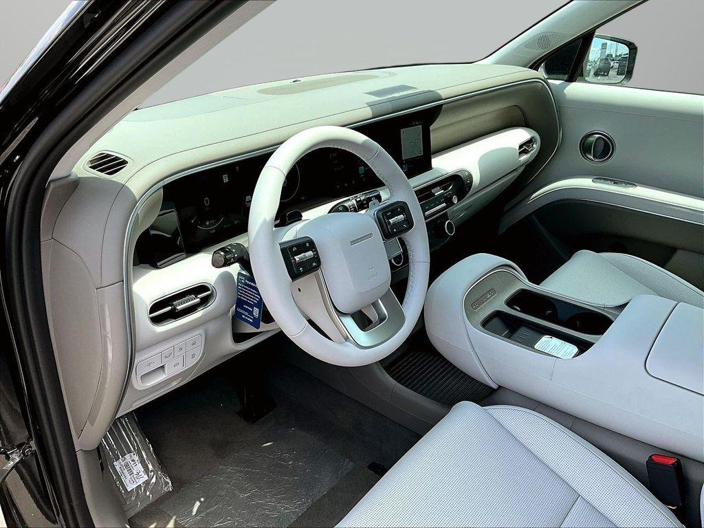 New 2026 Black Hyundai SEL 8P image 7