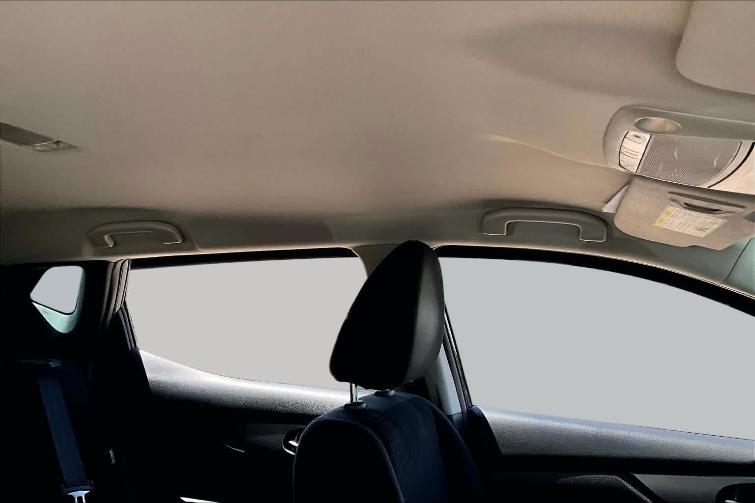 Used 2021 Magnetic Black Pearl Nissan S image 11