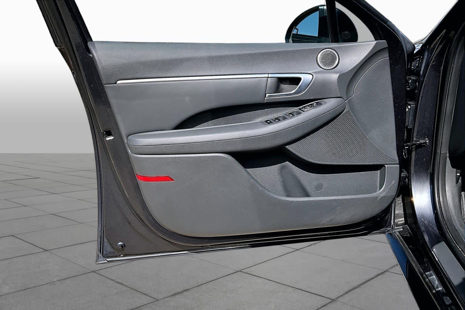 Used 2020 Portofino Gray Hyundai SEL image 20