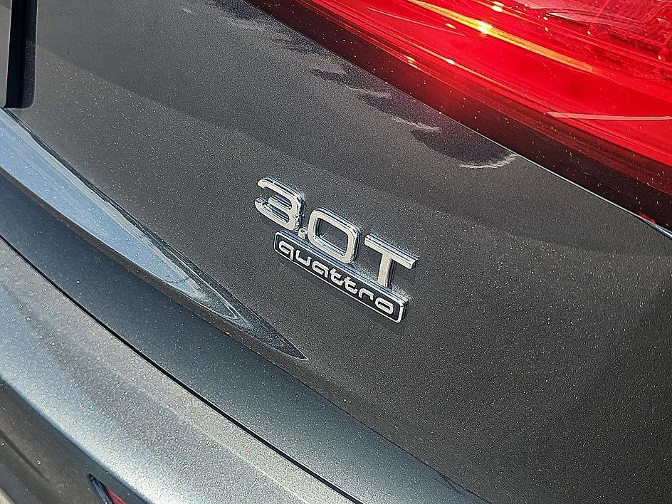 Used 2017 Daytona Gray Pearl Effect Audi S Line Premium Plus image 9