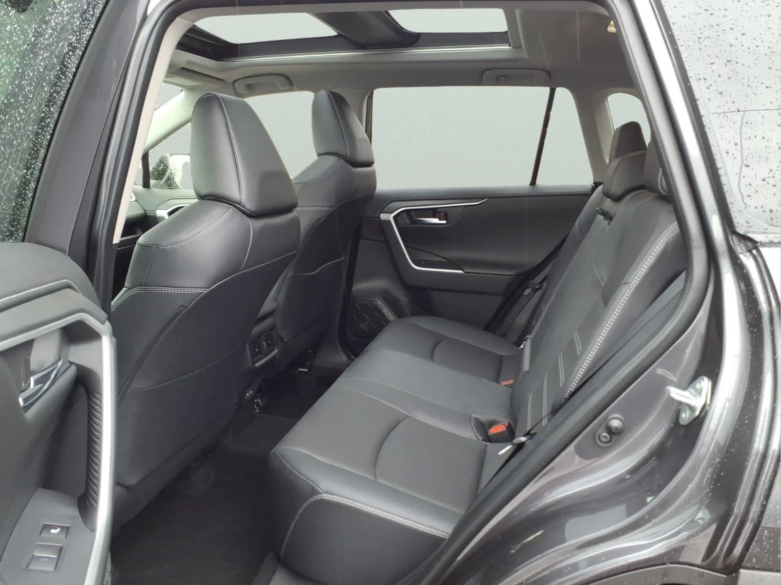 Used 2025 Gray Toyota Limited image 11