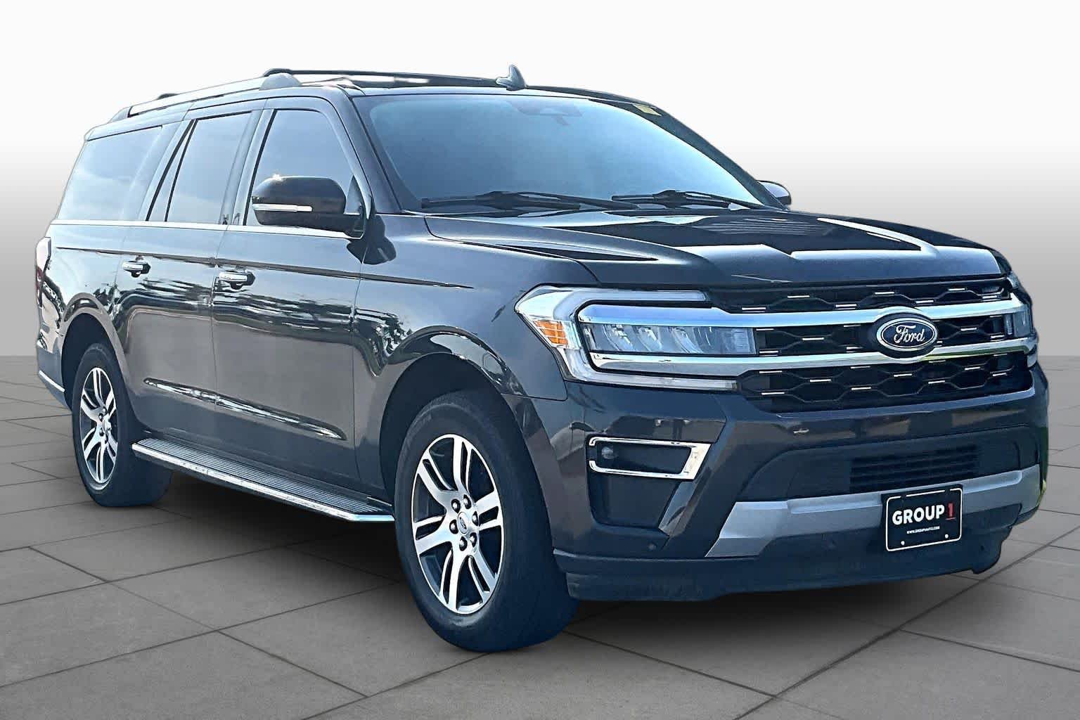 Used 2022 Dark Matter Metallic Ford Limited image 3