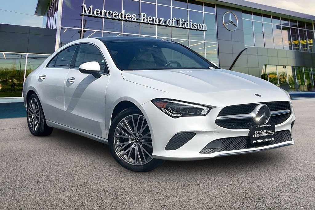 Certified Used 2022 White Mercedes-Benz CLA 250 image 1