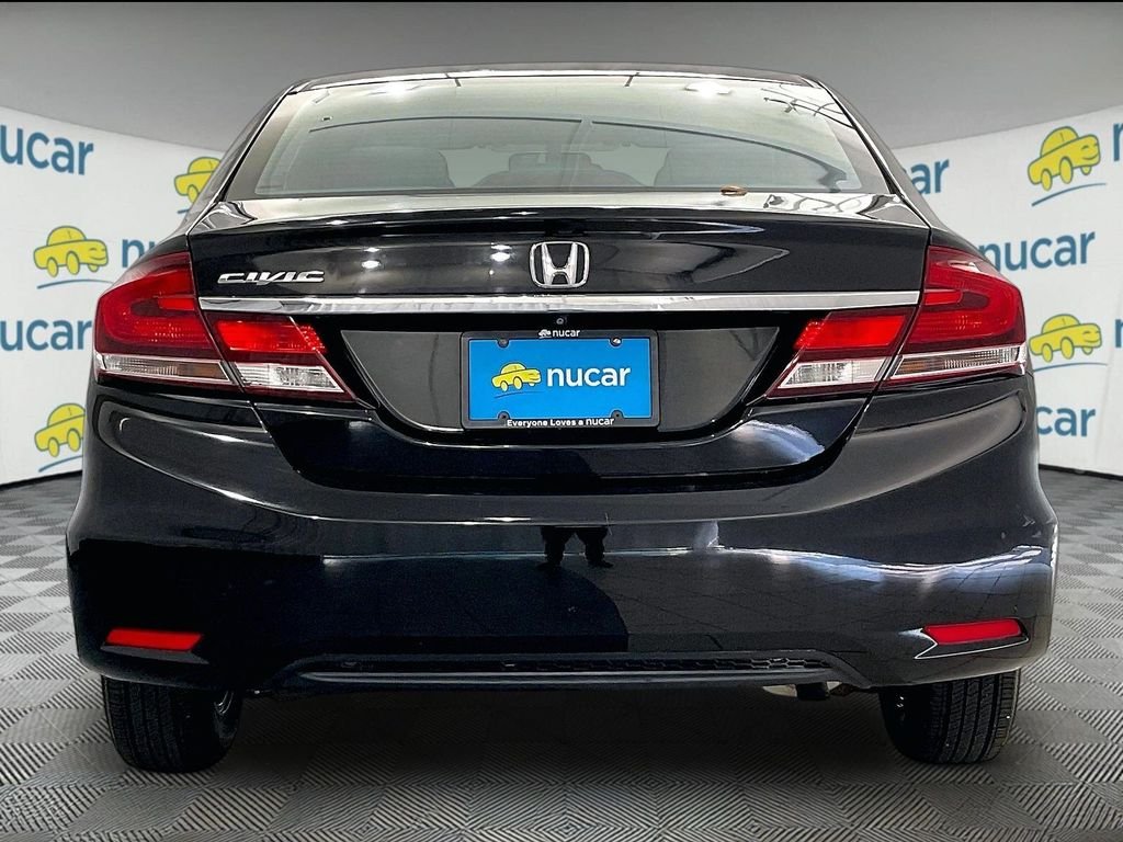Used 2015 Black Honda SE image 5