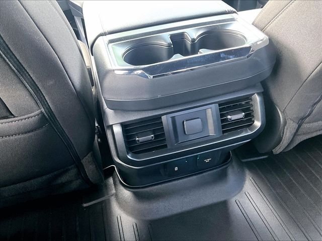 Used 2023 White Ford XLT image 29