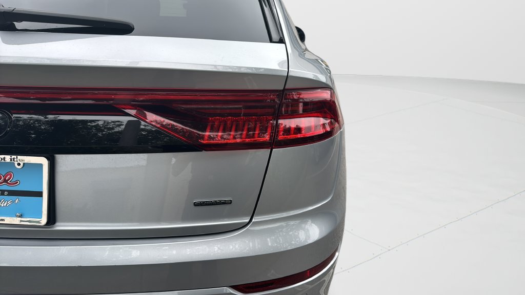 Used 2022 Silver Audi 55 Premium image 39