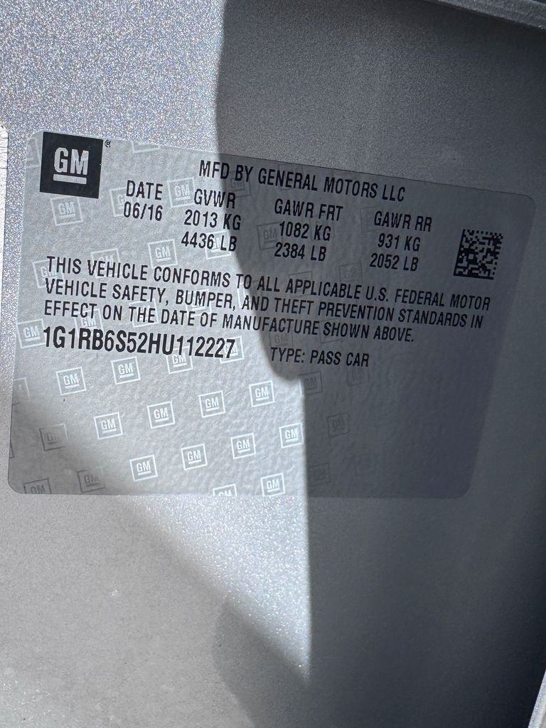 Used 2017 Silver Chevrolet Premier image 35