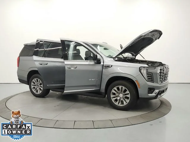 Used 2025 Silver GMC Denali image 10