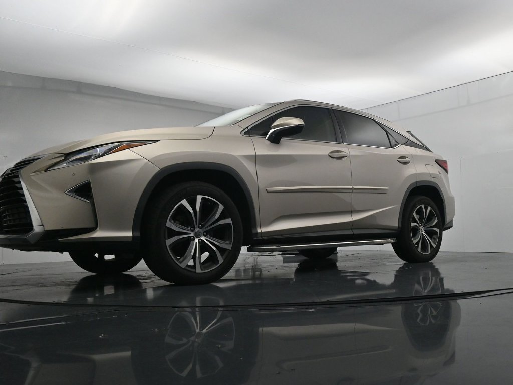 Used 2016 Beige Lexus 350 image 20