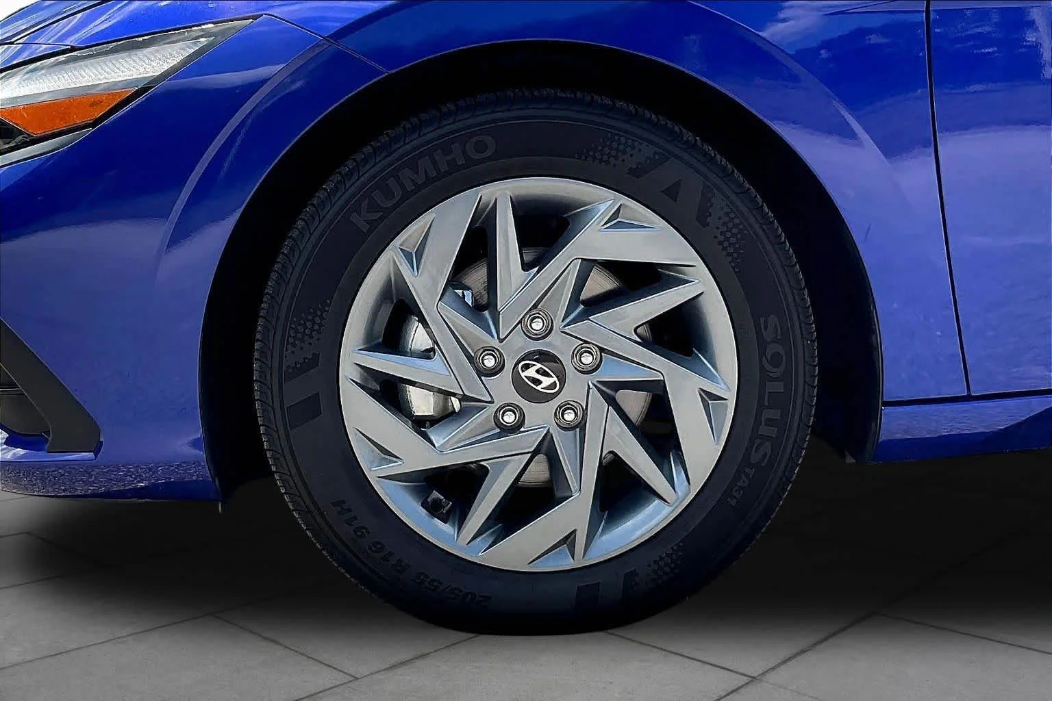 Used 2024 Intense Blue Hyundai SEL image 11