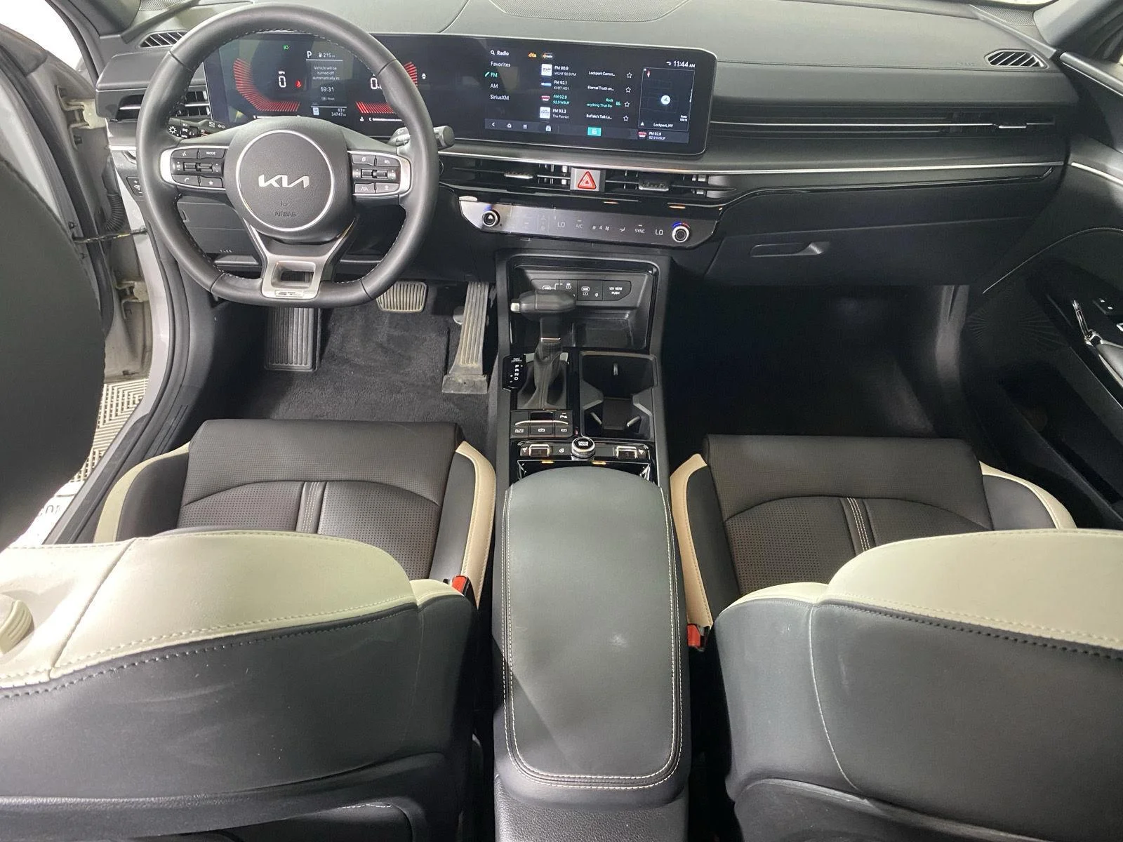 Used 2025 Wolf Gray Kia GT-Line image 23