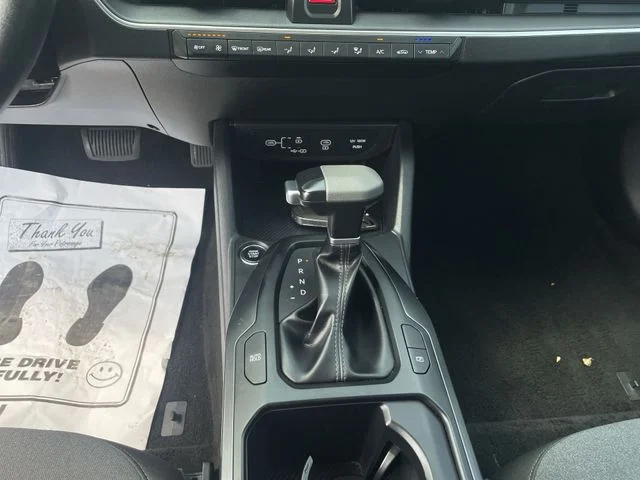 2025 Kia K4 LXS - Photo 26