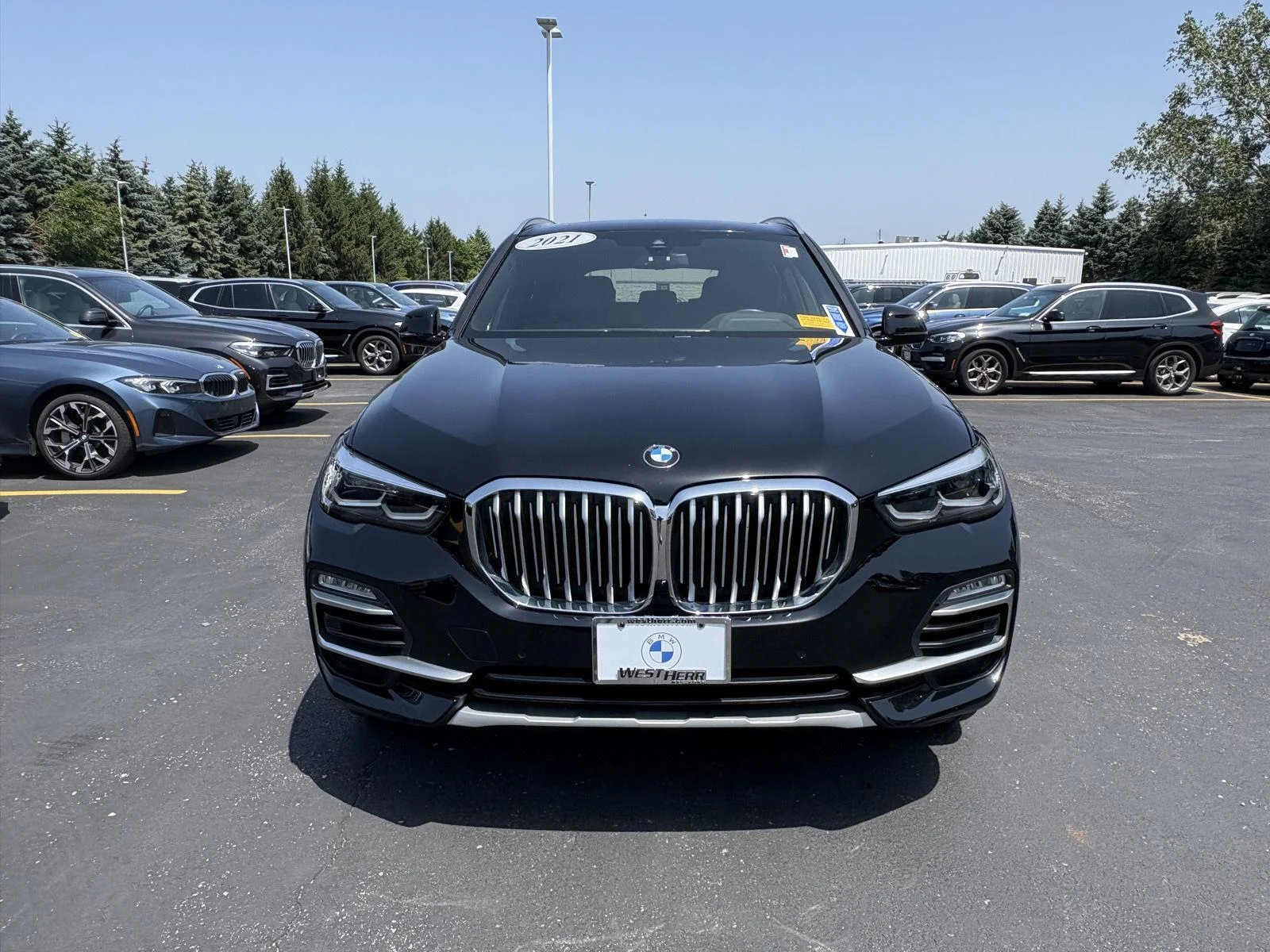 Used 2021 Jet Black BMW xDrive40i image 2