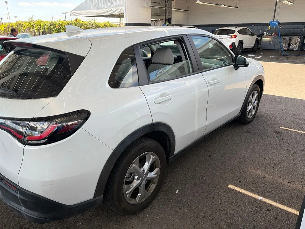 Used 2024  Honda LX image 24