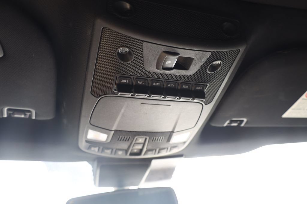 Used 2020 Star White Ford XL image 17