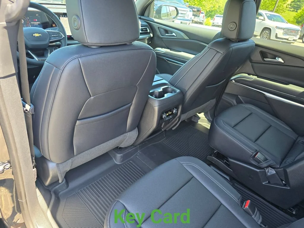 2026 Chevrolet Traverse LT - Photo 25