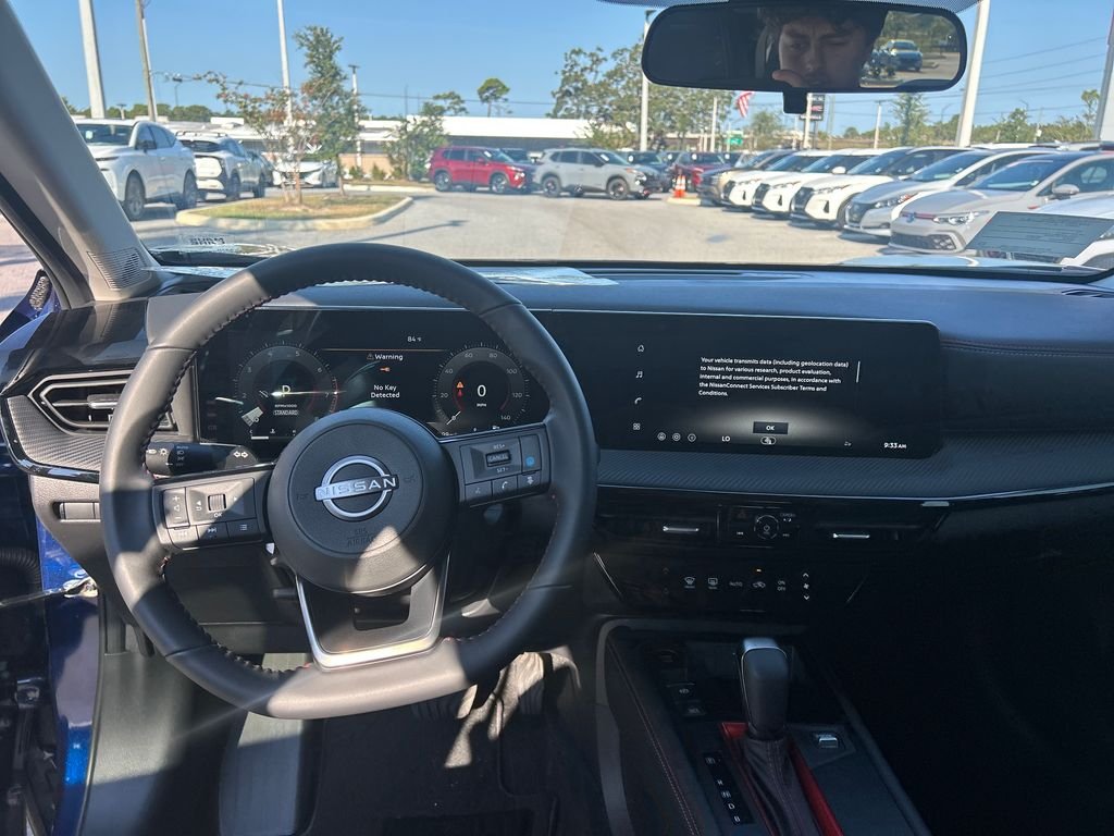 New 2026 Nissan Kicks SR 4D Sport Utility