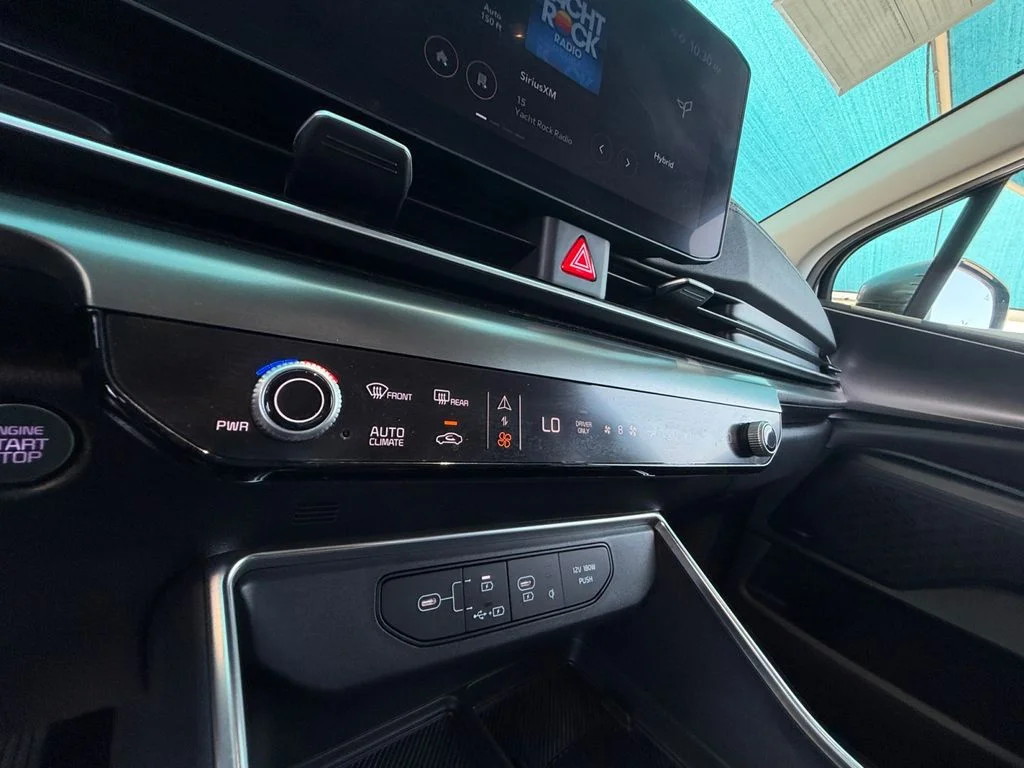 Used 2025 Black Kia SX Prestige image 24