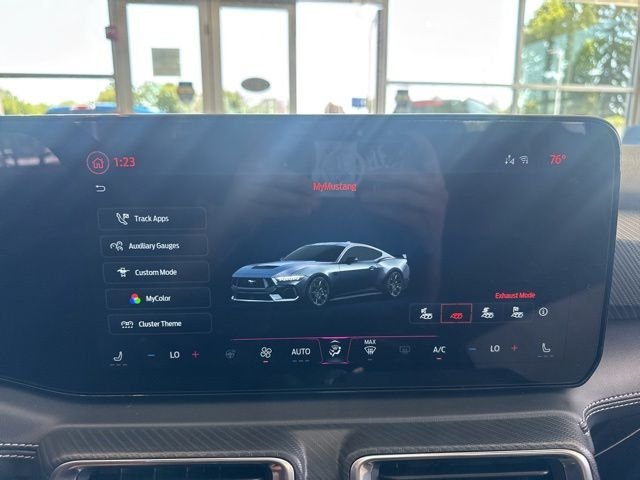 2025 Ford Mustang GT Premium Fastback - Photo 18
