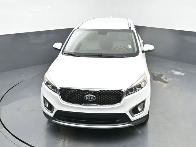 Used 2016 Snow White Pearl Kia EX image 14