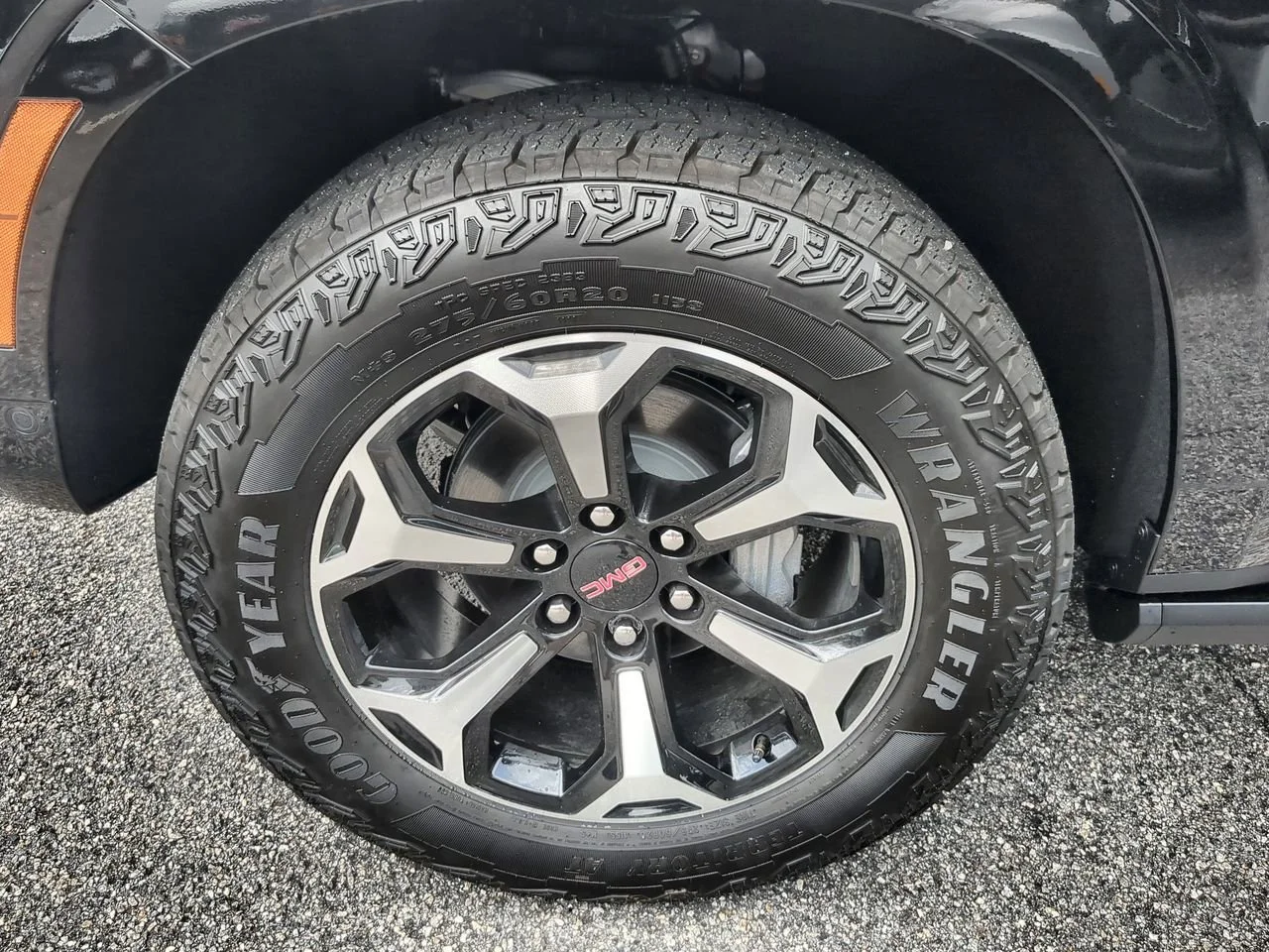 New 2026 Onyx Black GMC AT4 image 34