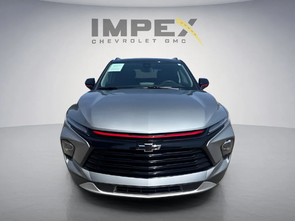 Used 2024 Sterling Gray Metallic Chevrolet 2LT image 8