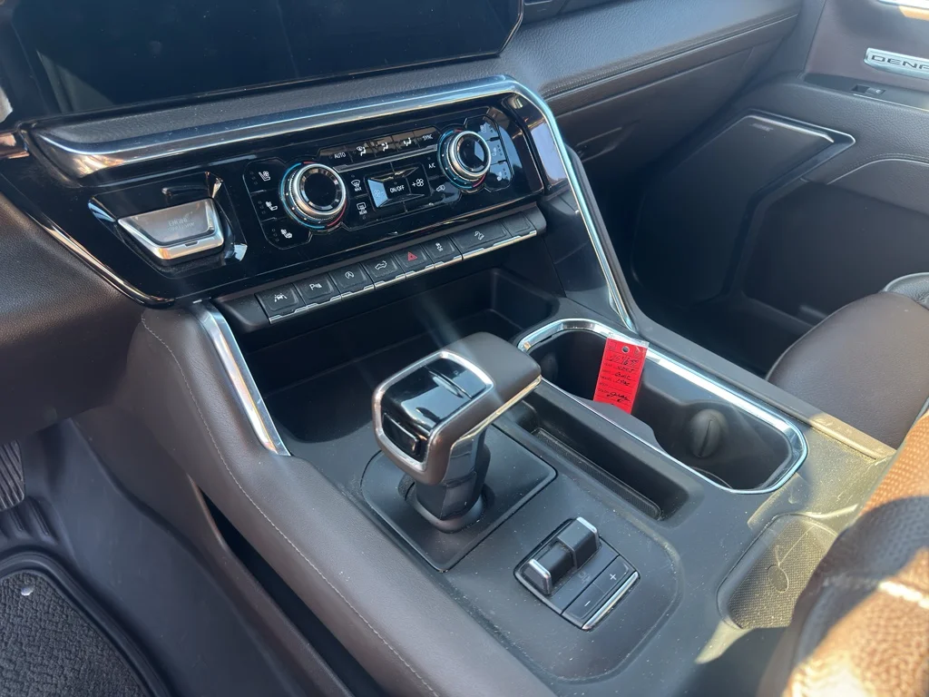 Used 2025 Sterling Metallic GMC Denali image 23