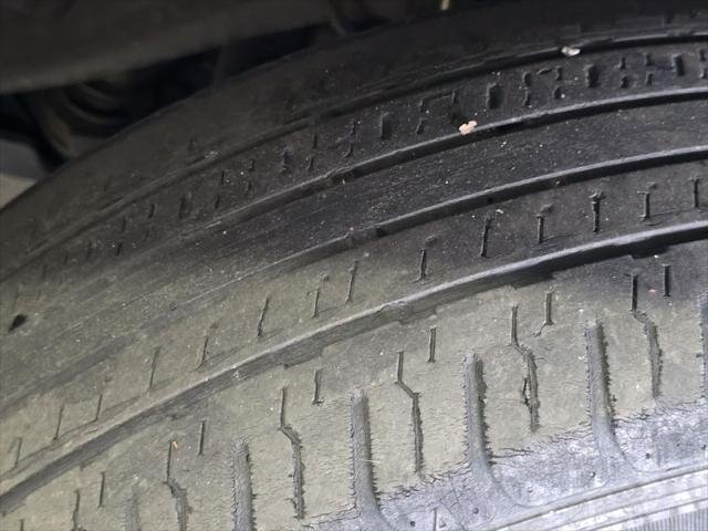 Certified Used 2020 MAGNETIC GRAY MET. Toyota  image 8