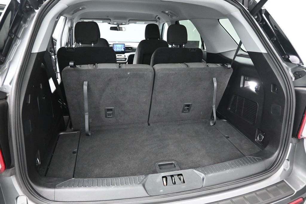 Certified Used 2021 Gray Ford XLT image 9