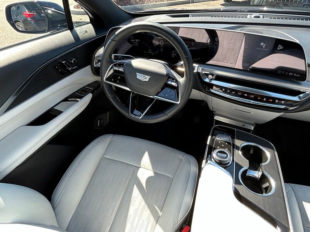 Used 2024 Blue Cadillac Luxury image 10