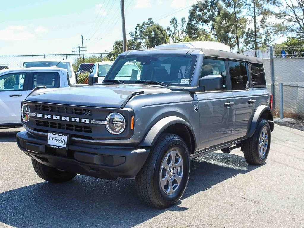 New 2025 Gray Ford Big Bend image 3