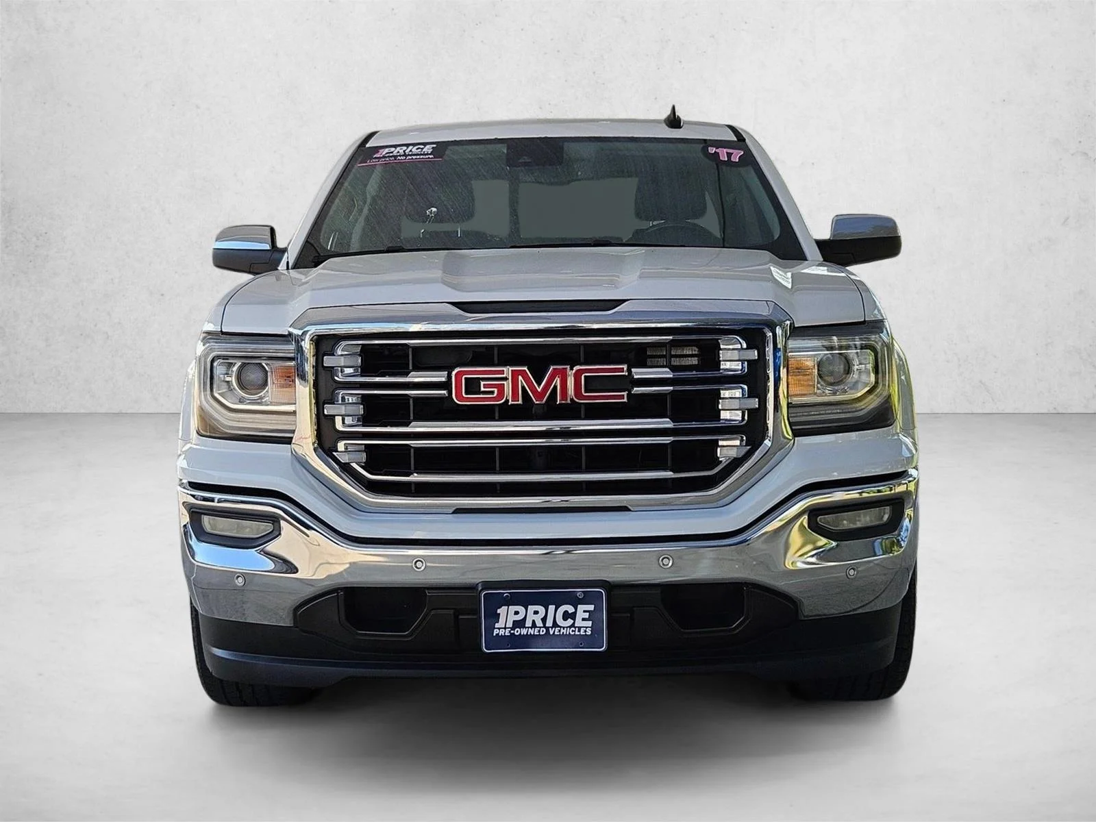 Used 2017 Summit White GMC SLT image 2