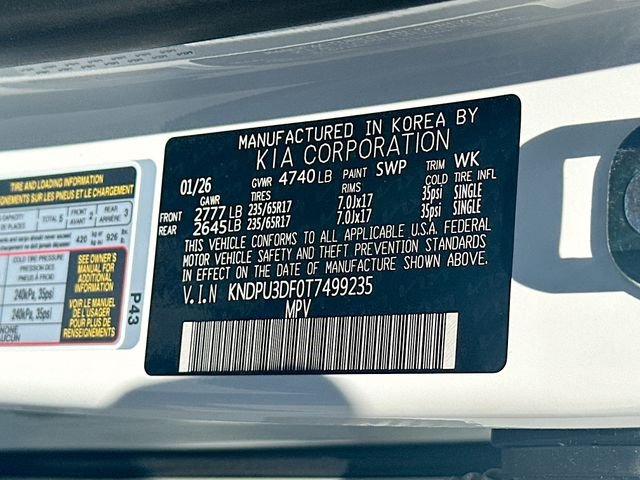 Used 2026 Snow White Pearl Kia LX image 31