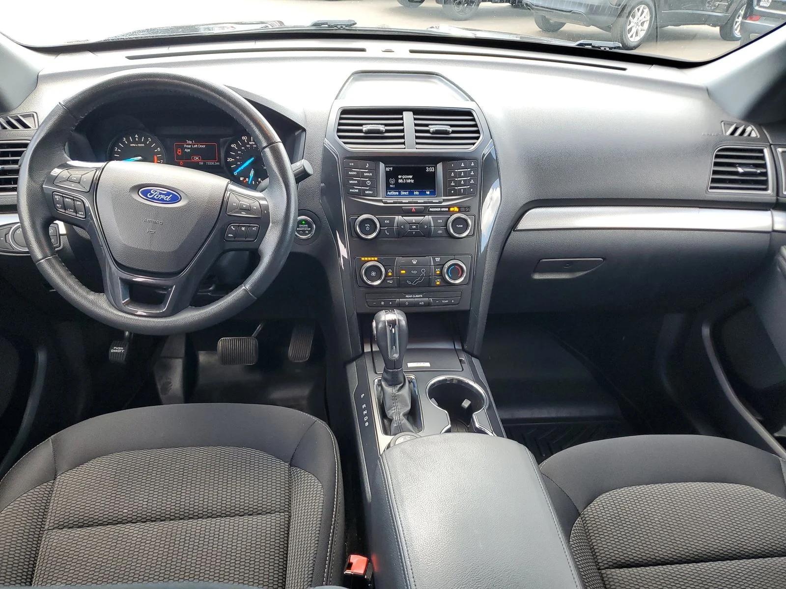 Used 2019 Black Ford XLT image 8