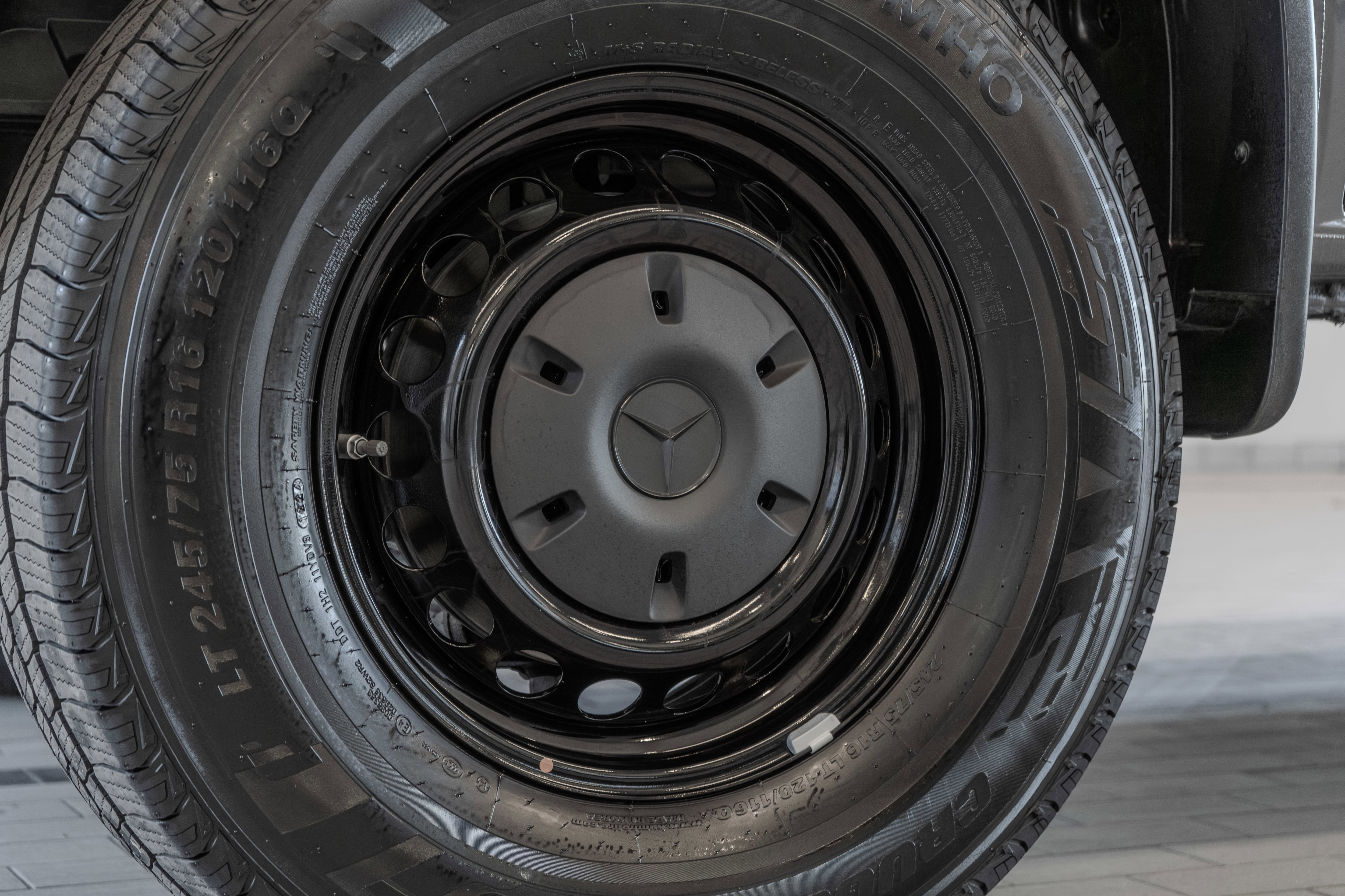 2025 Mercedes-Benz Sprinter Cargo Van Base - Photo 66